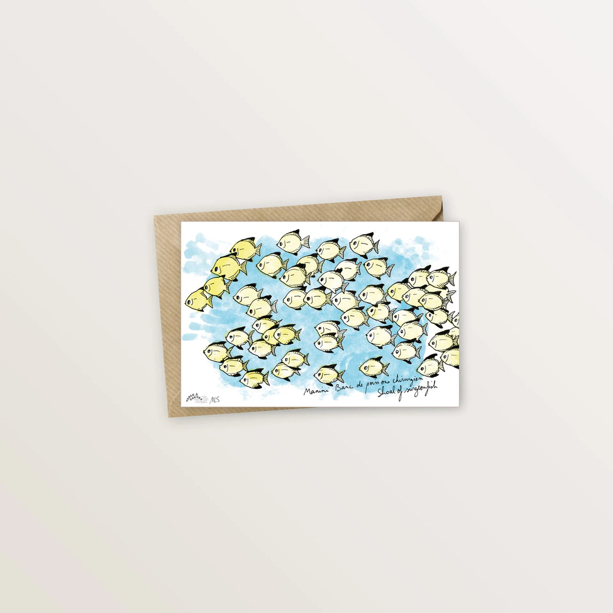 Carte postale Poissons chirurgiens : banc de poissons jaunes sur fond d'aquarelle bleue, avec enveloppe kraft