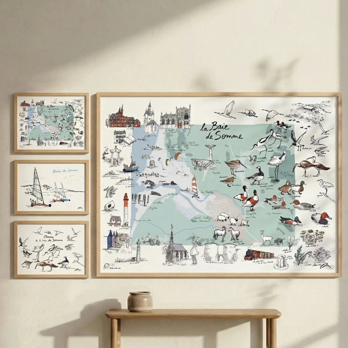 Affiche La Baie de Somme encadrée au mur avec trois petites illustrations assorties