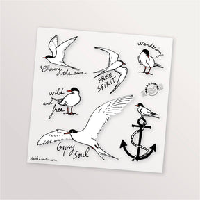 Planche de 6 tatouages éphémères « Sternes vagabondes » : sternes, ancre et mots « Free spirit », « Wild and free »